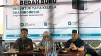 Launching dan Bedah Buku dengan tema &ldquo;HMI Untuk Tata Kelola SDA Indonesia; Energi, Lingkungan dan Kemakmuran" yang diselenggarakan di CW Coffee Pontianak, Minggu (26/11/2023) (Istimewa)