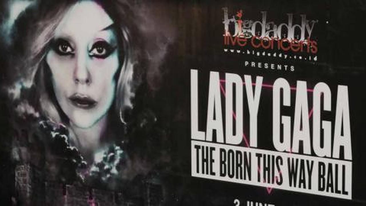Tetap tolak Lady Gaga, FPI serbu Polda Metro Jaya