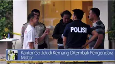 Daily top News Pelaku sempat berhenti di pinggir jalan sebelum terlibat kontak mata dengan kedua saksi dan komentar Sebastian Vettel pembalap F1 tentang kejadian Rossi dan Marquez di MotoGP Sepang. Simak di video berikut