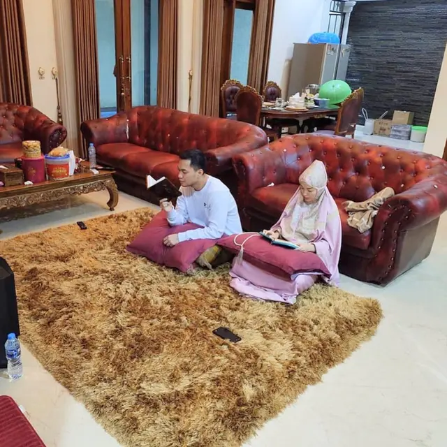 Dituding Hamili Model, Ini 6 Potret Sirajuddin dan Zaskia Gotik dari Awal Nikah hingga Kini