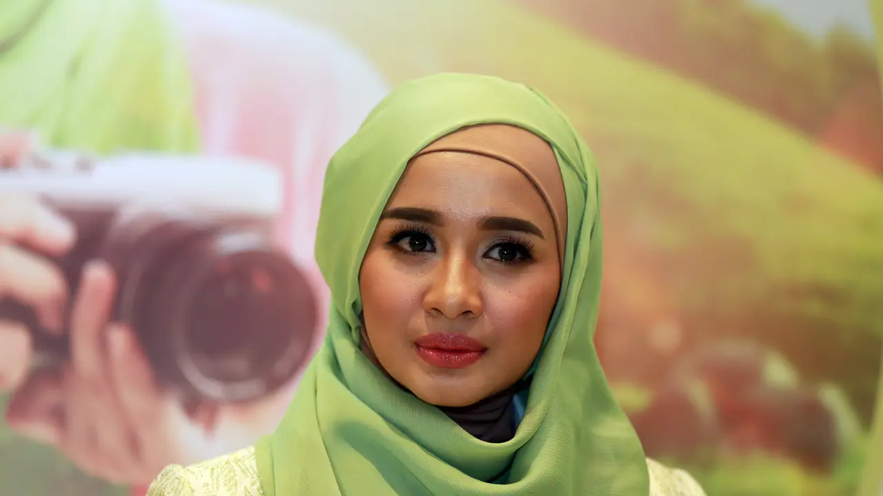 [Bintang] Laudya Cynthia Bella