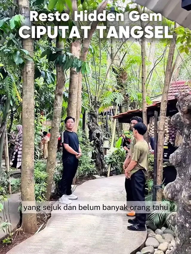 Desain Warung Makan Andre Taulany yang Asri