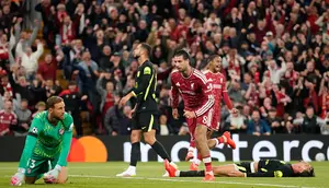 Liverpool dan Pentingnya Dukungan Suporter Saat Main di Anfield