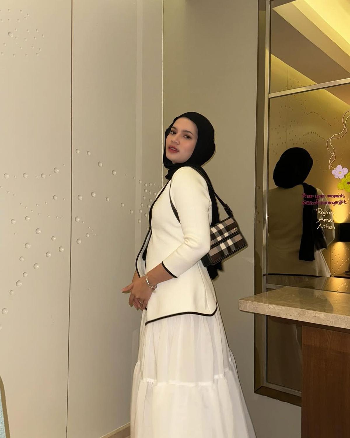 Kakak Ratu Sofyan Murka, Sindir Cornelio Sunny Soal Nikah Tanpa Wali dan Kabar Kehamilan