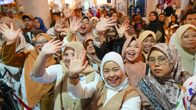 Nonton bareng Film Keajaiban Air Mata Wanita.