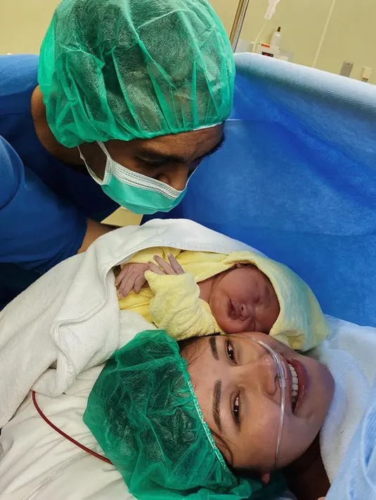 Glenn Fredly (Instagram/mutia_ayuu)