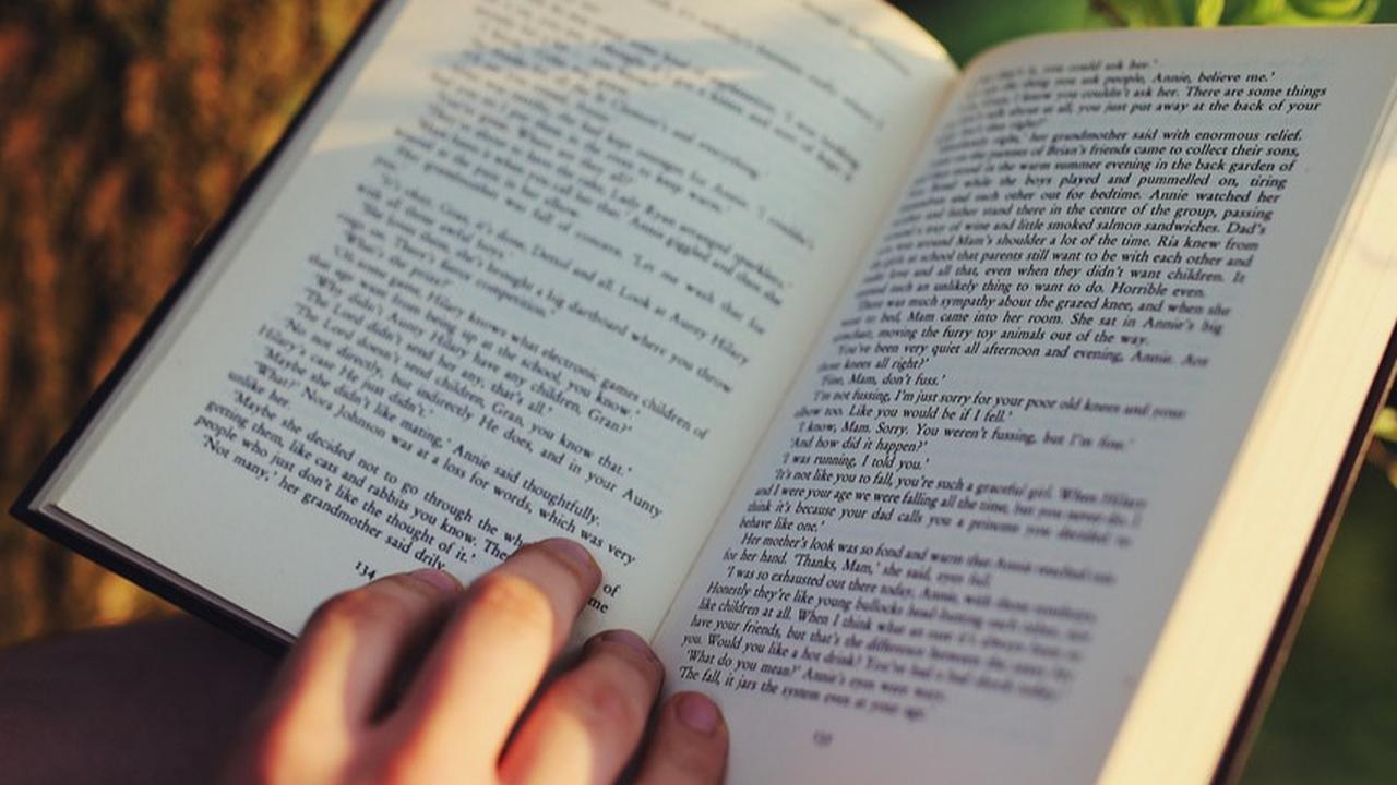 7 Buku Tentang Depresi Menarik dan Populer, Bisa Jadi Rekomendasi Bacaan