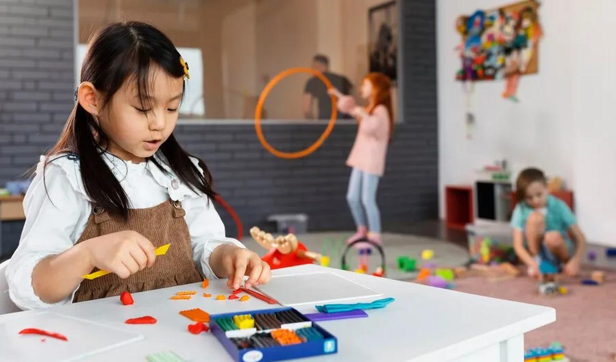4.&nbsp;Play-based: Belajar Sambil Bermain