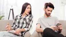 Putus karena Sibuk, Psikologi Punya Penjelasan Menarik
