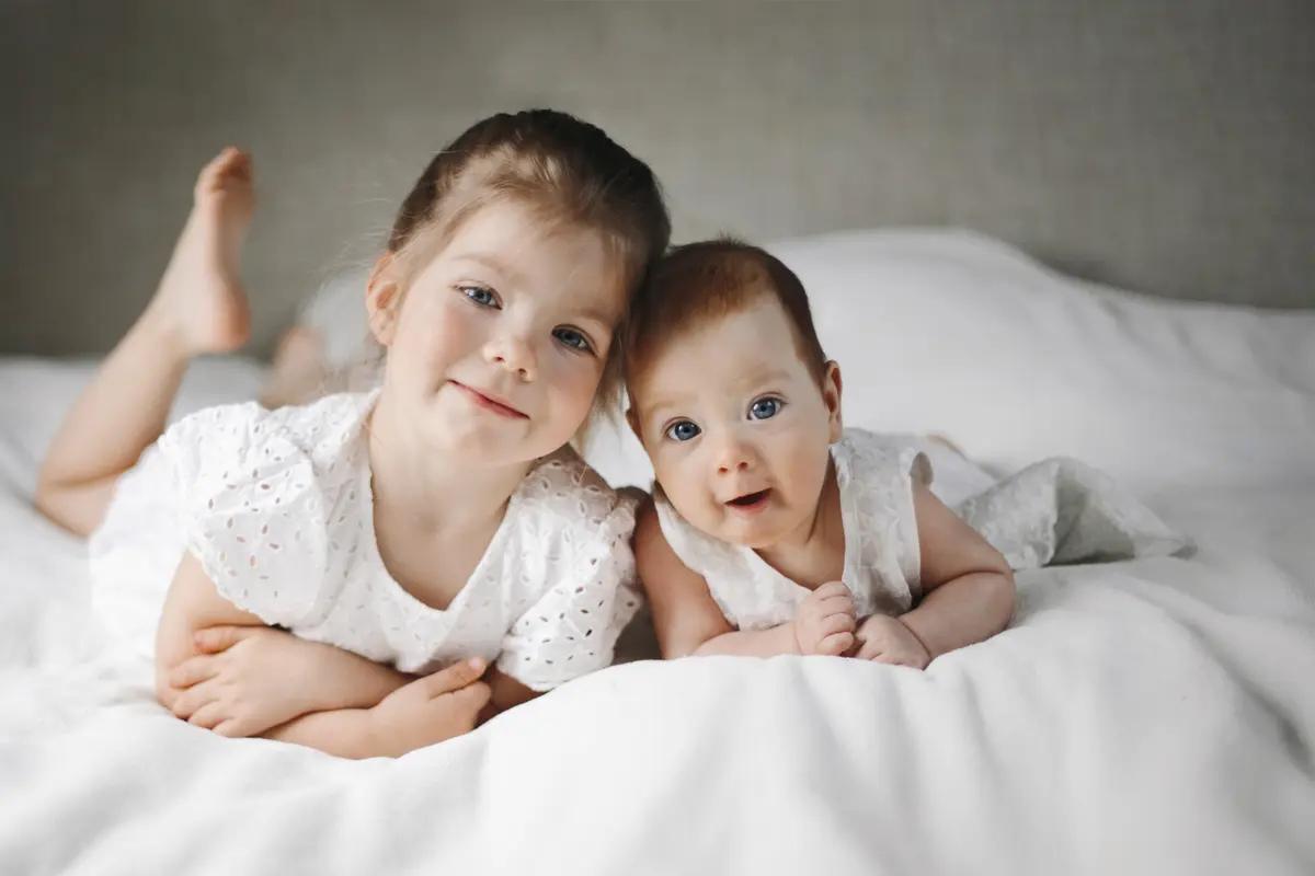 Cara Seru Mengenalkan Konsep Adik Baru, Anak Pertama Jadi Lebih Siap! (Foto: Freepik/freepic.diller)