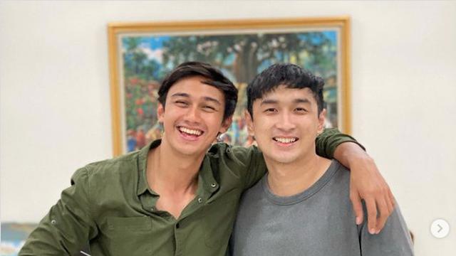 Gerald Yohanes bersama teman main sinetronnya