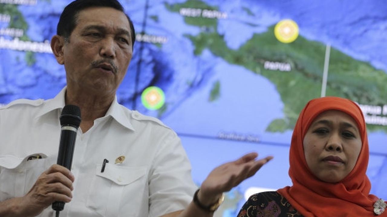 Menko Luhut pimpin rapat penanggulangan bencana asap