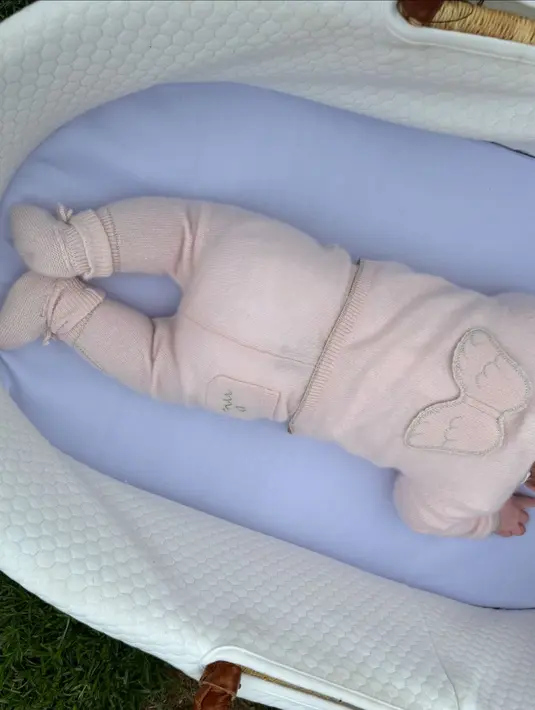 Anak Sofia Richie. [Foto: Instagram/sofiagrainge]