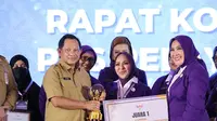 TP Posyandu Kalsel Juara Pertama Nasional Lomba Implementasi 6 Bidang SPM 2025