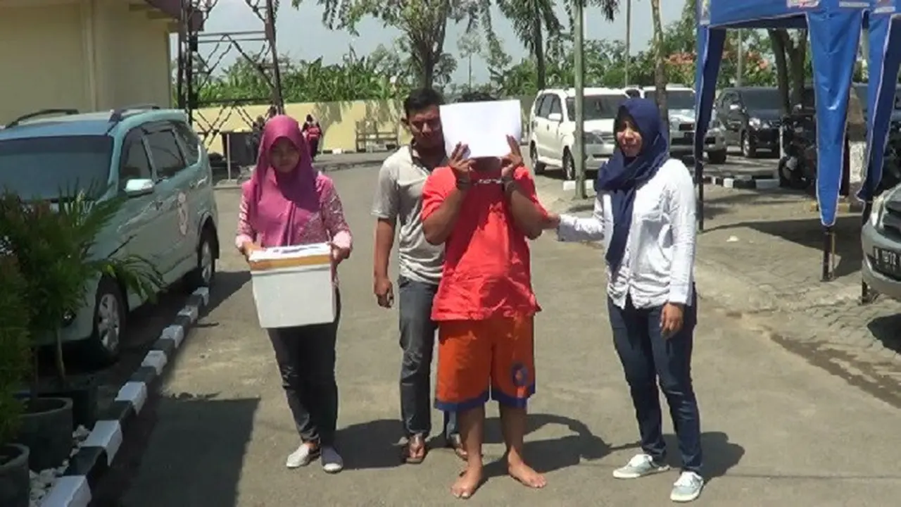 Sejoli Terjaring Razia Polisi Hendak Buang Janin Hasil Aborsi