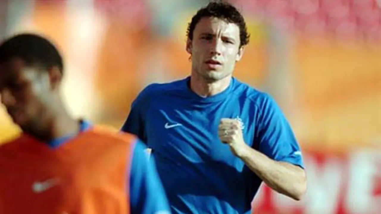 Van Bommel: De Jong Mirip Saya