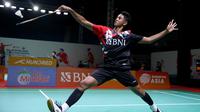 Tunggal putra junior Indonesia, Alwi Farhan, saat beaksi di laga pertama Grup A Kejuaraan Bulutangkis Asia Junior 2023 di GOR Amongrogo, Yogyakarta, Sabtu (8/7/2023). Alwi Farhan menang 21-14, 21-17 atas tunggal putra Vietnam, Quoc Khanh, dalam pertandingan beregu campuran. (Bola.com/Dok. PBSI)