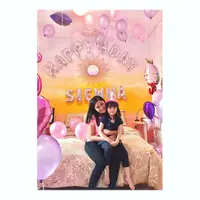 Berbagai ucapan selamat turut membanjiri statusnya. Termasuk dari temannya artis. "Sayangggg terharuuuu aku! Can't wait to hear the whole story!," tulis Naysilla Mirdad. (Instagram/marshanda99)