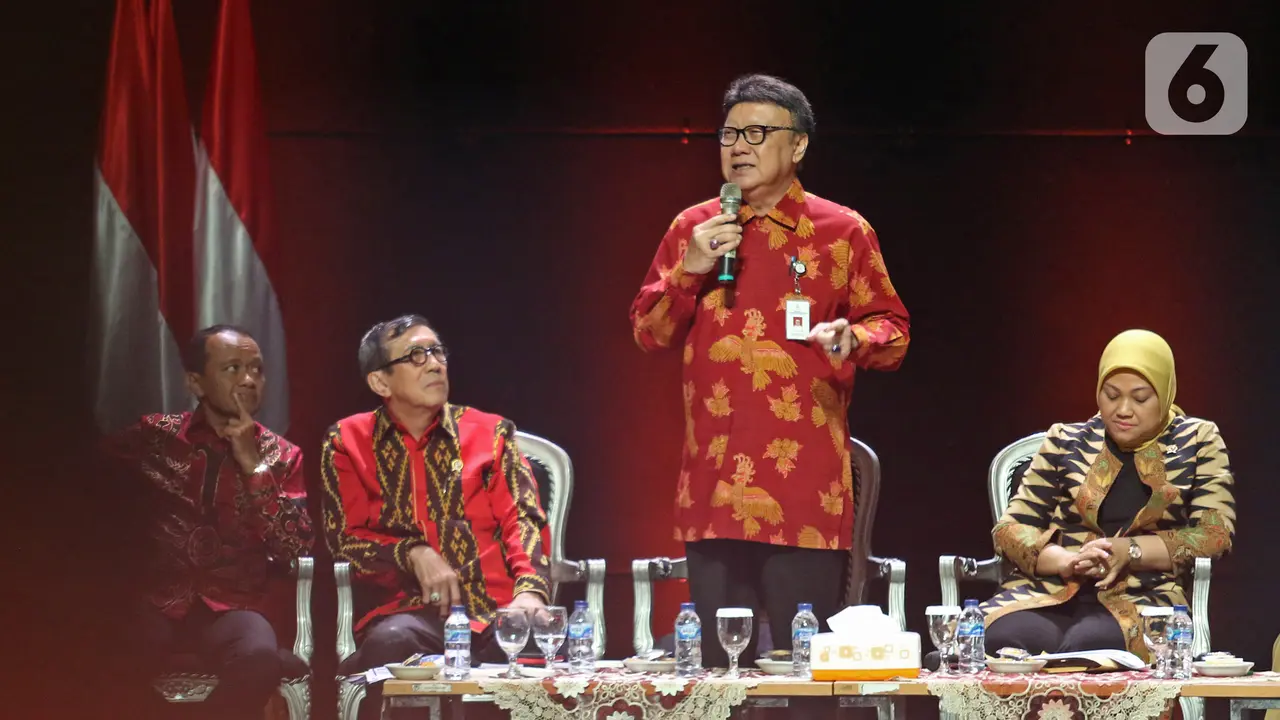 Panel V Rakornas Indonesia Maju