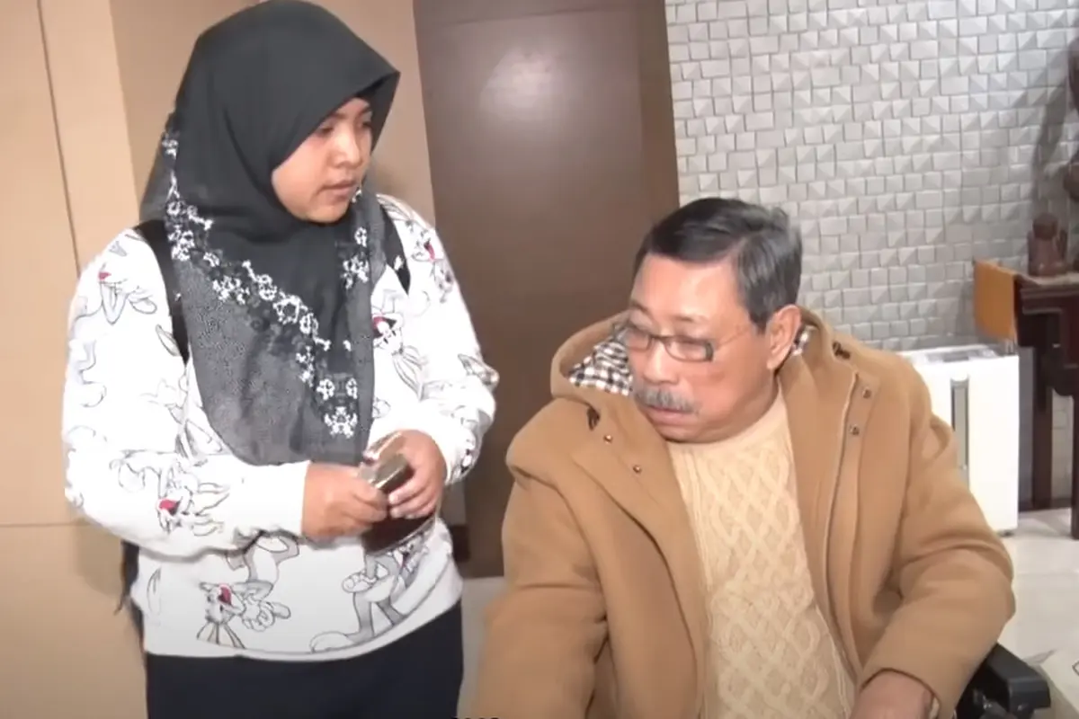 Aktor senior Chen Sung-young dan perawatnya Yule asal Indonesia.