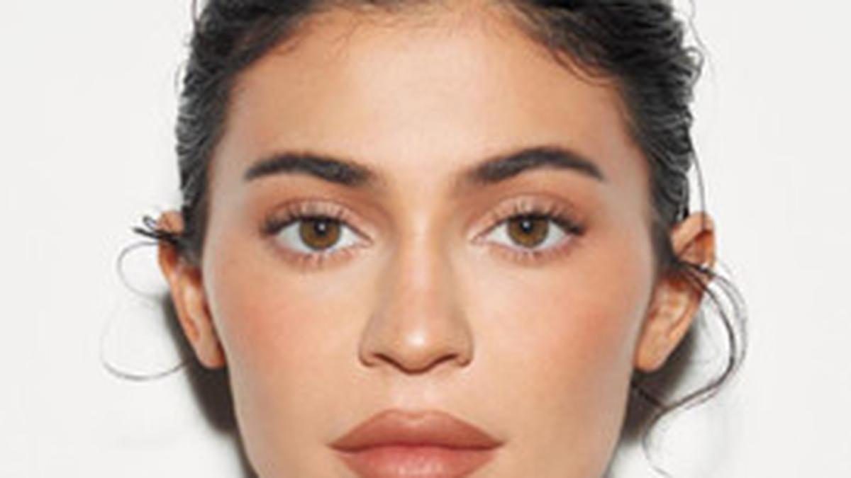 Kylie Cosmetics Resmi Hadir di Sephora Indonesia, Cek Kolaborasi Parfum Barunya!