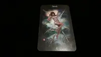 Tarot Cinta: Ayo Saling Bantu Lepaskan Belenggu