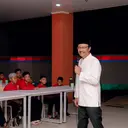 Malam Hari, Gus Ipul Beri Motivasi ke Siswa Baru Sekolah Rakyat DKI