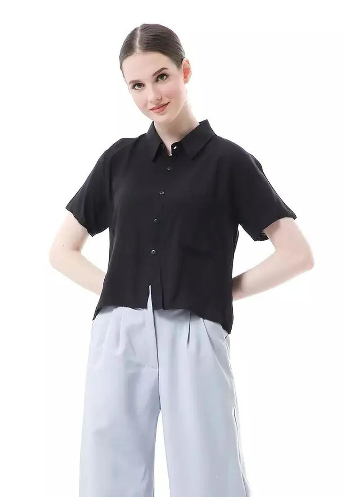 5 Model Atasan Wanita Simple Elegan, Bikin Tampilan Lebih Trendi