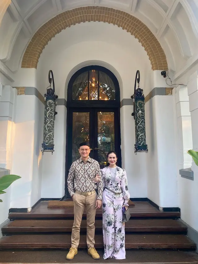 Potret Iis Dahlia dan Satrio Dewanto (Instagram/satriodewandoro)