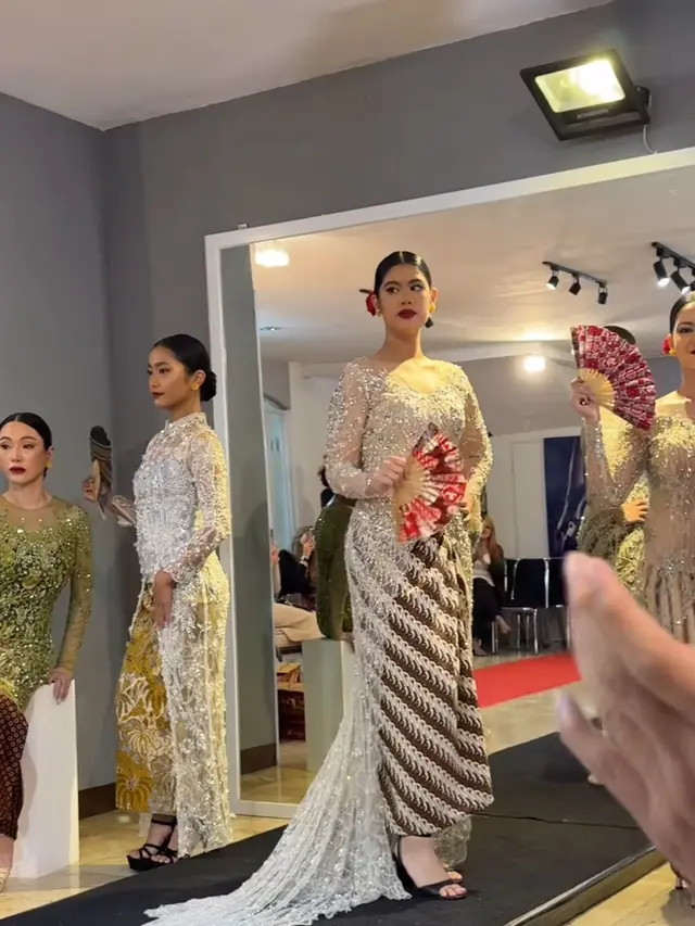 Almira Anak Annisa Pohan Sekolah Model