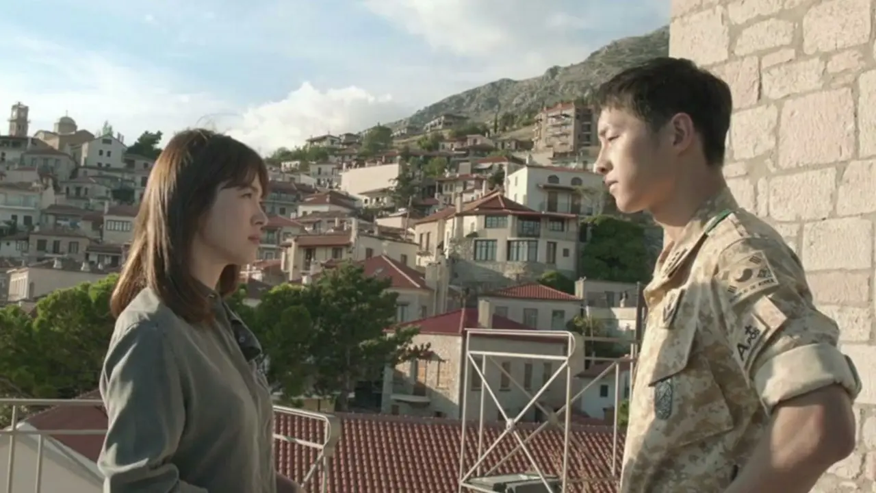 Descendants of the Sun Ajarkan Meraih Cinta Sejati