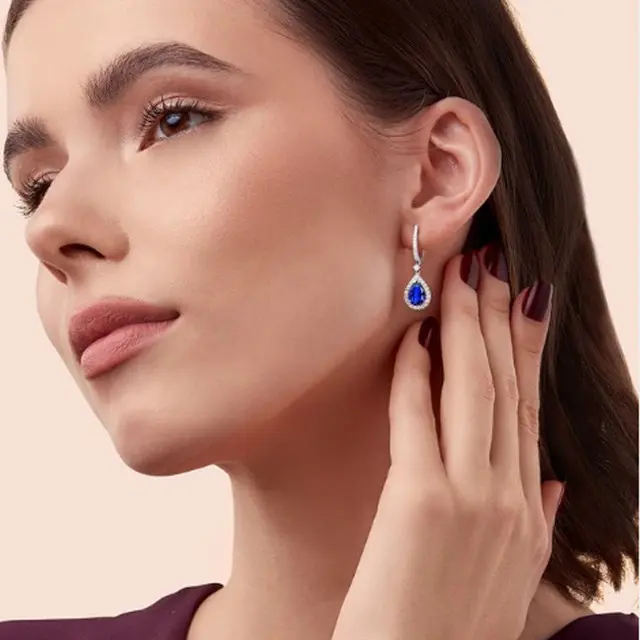 Nyatakan hatimu dengan Anting