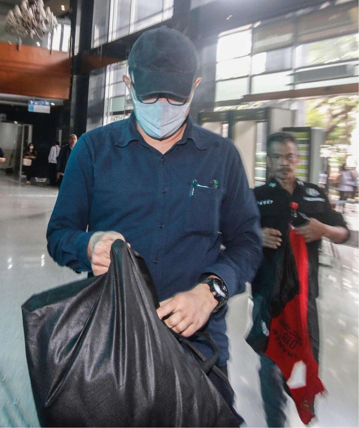Sidang tuntutan tiga hakim PN Surabaya terkait kasus suap vonis bebas Gregorius Ronald Tannur