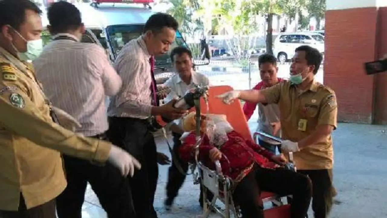 Korban Turbulensi Pesawat Hong Kong Airlines