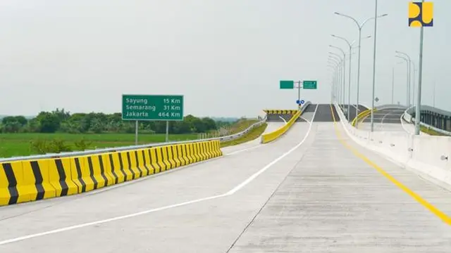 Tol Semarang-Demak memiliki panjang 26,40 km yang dibangun dalam 2 seksi melalui skema Kerja Sama Badan Usaha dengan Pemerintah (KPBU). (Dok Kementerian PUPR)