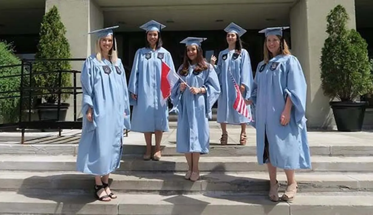 (Instagram/tasyakamila)