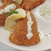 Lele tak hanya bisa digoreng ala pecel lele saja, merek Tatetuten mengolahnya jadi makanan modern yang tetap lezat (Foto: Dok. Tatetuten]