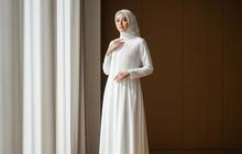 9 Model Gamis Putih Sederhana tapi Elegan untuk Tampil Anggun di Acara Syukuran