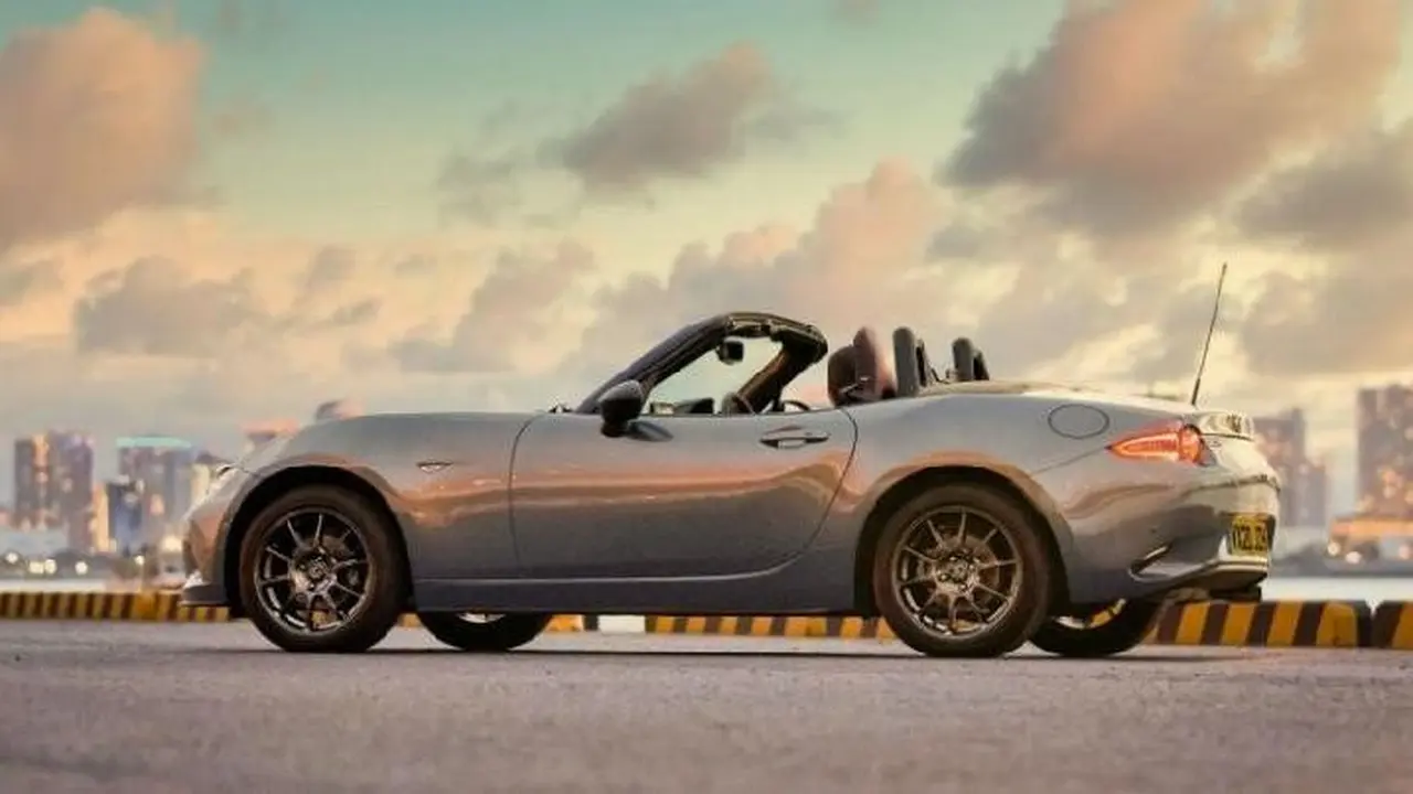 Hanya tersedia 150 unit, Mazda secara resmi meluncurkan MX-5 edisi khusus untuk pasar otomotif Inggris