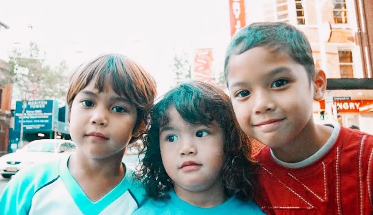 Al Ghazali, El Rumi dan Dul Jaelani (Instagram/maiaestiantyreal)