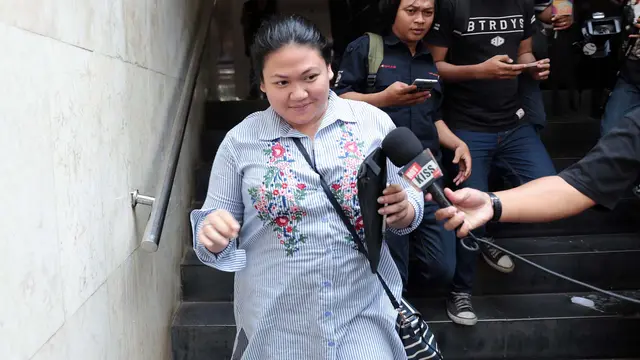 [Bintang] Pemeriksaan Anak Nia Daniati