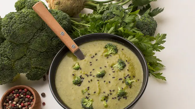 Sup Brokoli Almond Dapat Meningkatkan Kesehatan Tubuh