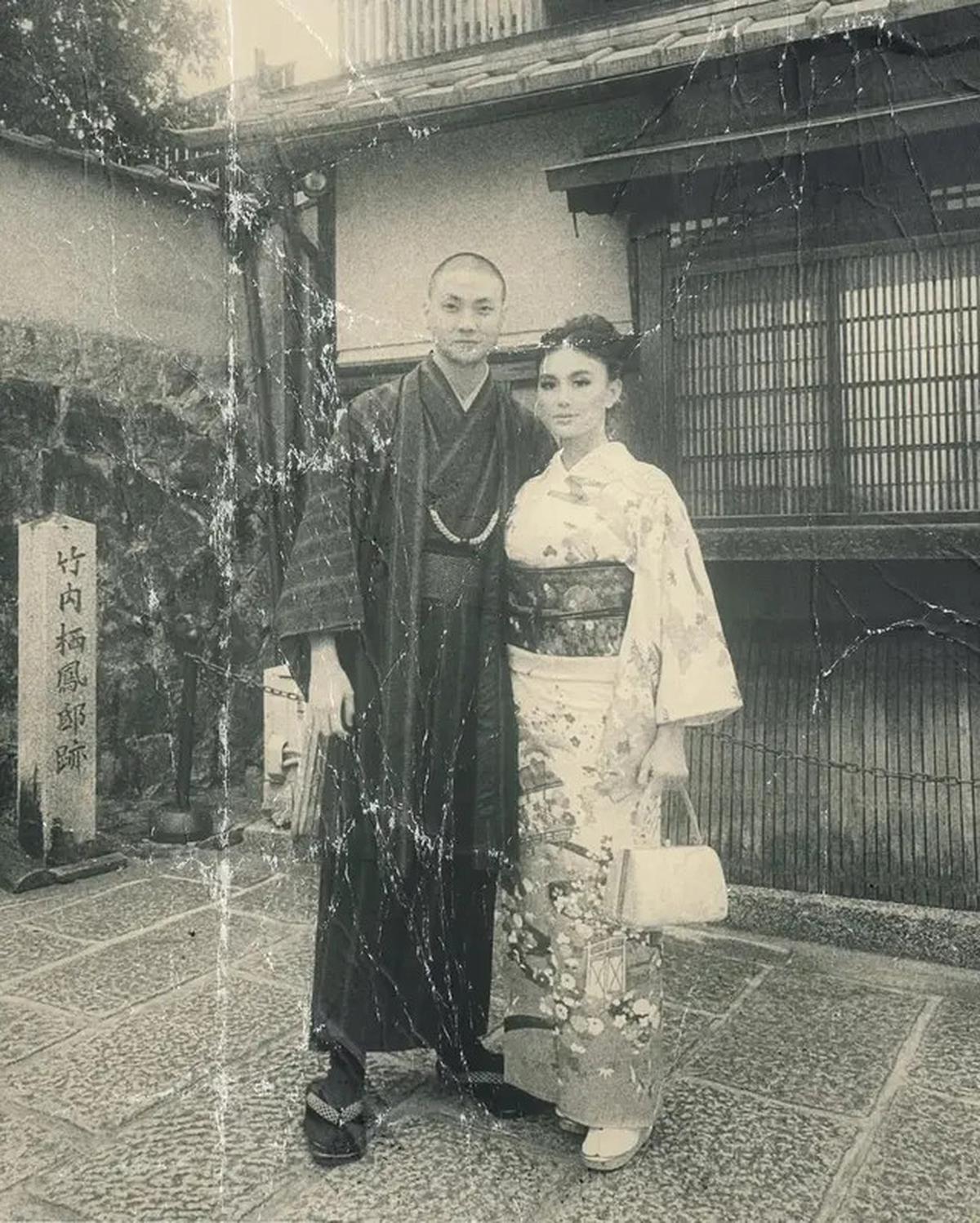 7 Potret Agnez Mo dan Adam Rosyadi 4 Tahun Pacaran, Terungkap Foto Awal Bareng