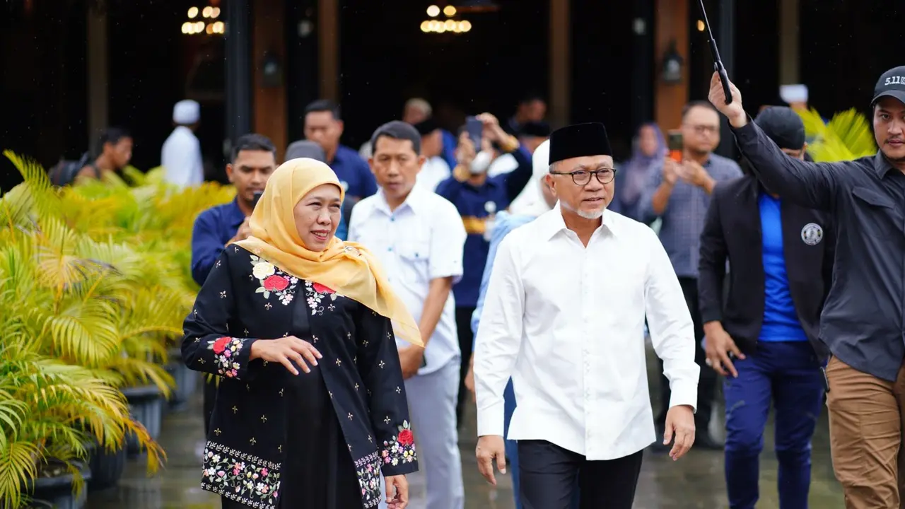 Gubernur Jawa Timur, Khofifah Indar Parawansa dan Ketum PAN, Zulkifli Hasan (Media PAN)