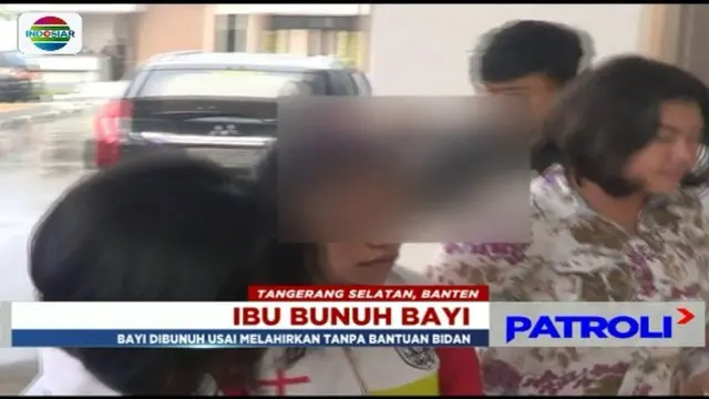 Seorang karyawati rumah makan di kawasan Tangerang tega membunuh bayinya yang baru saja dilahirkan seorang diri.