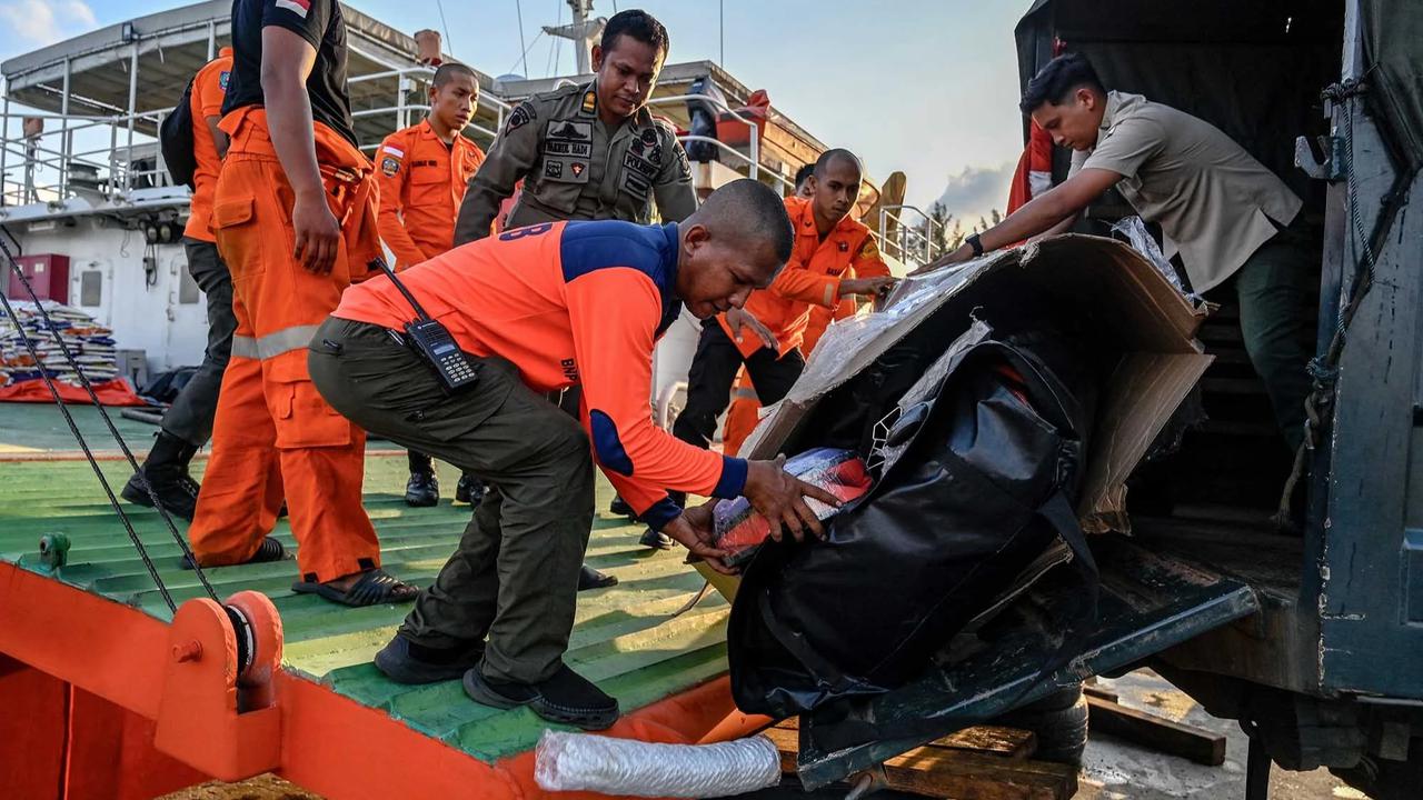 FOTO: Basarnas Percepat Penyaluran Logistik ke Wilayah Terisolasi Aceh