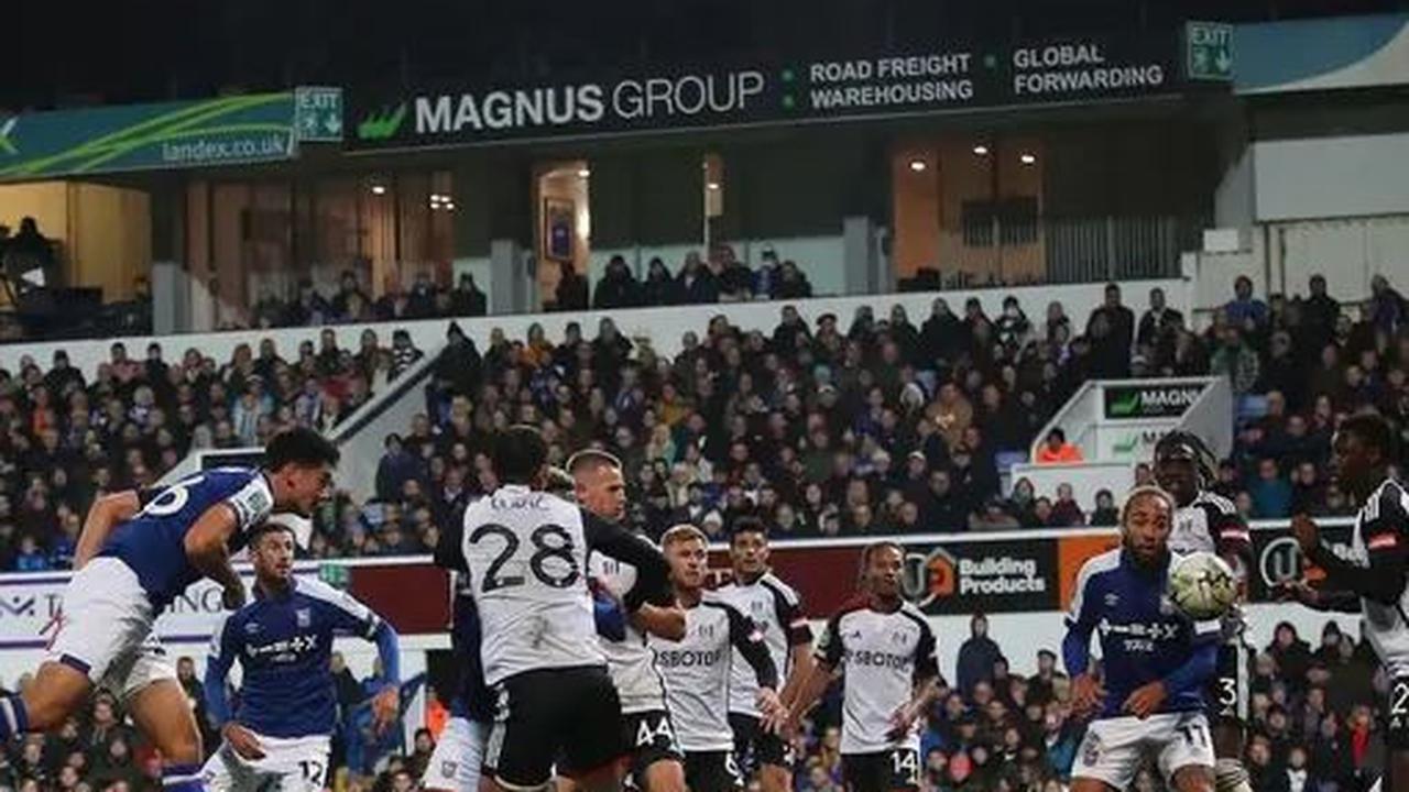 Lewat skema sepak pojok dari Jack Taylor, Elkan Baggott yang berdiri bebas tanpa kawalan di depan gawang Fulham mampu menyundul bola ke gawang kiper The Cottagers yang dikawal Marek Rodak.<br>