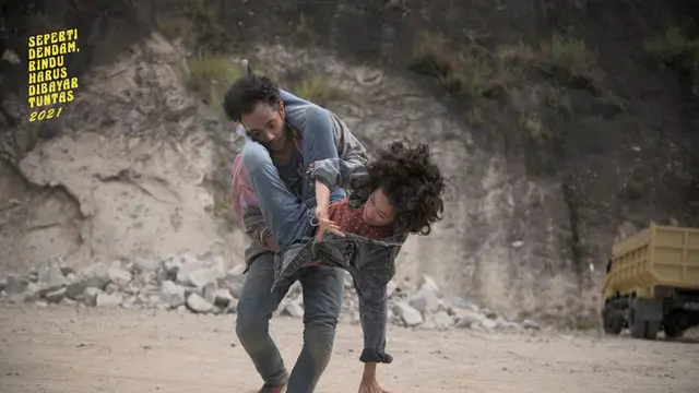 Ladya Cheryl (IMDb/Seperti Dendam, Rindu Harus Dibayar Tuntas)