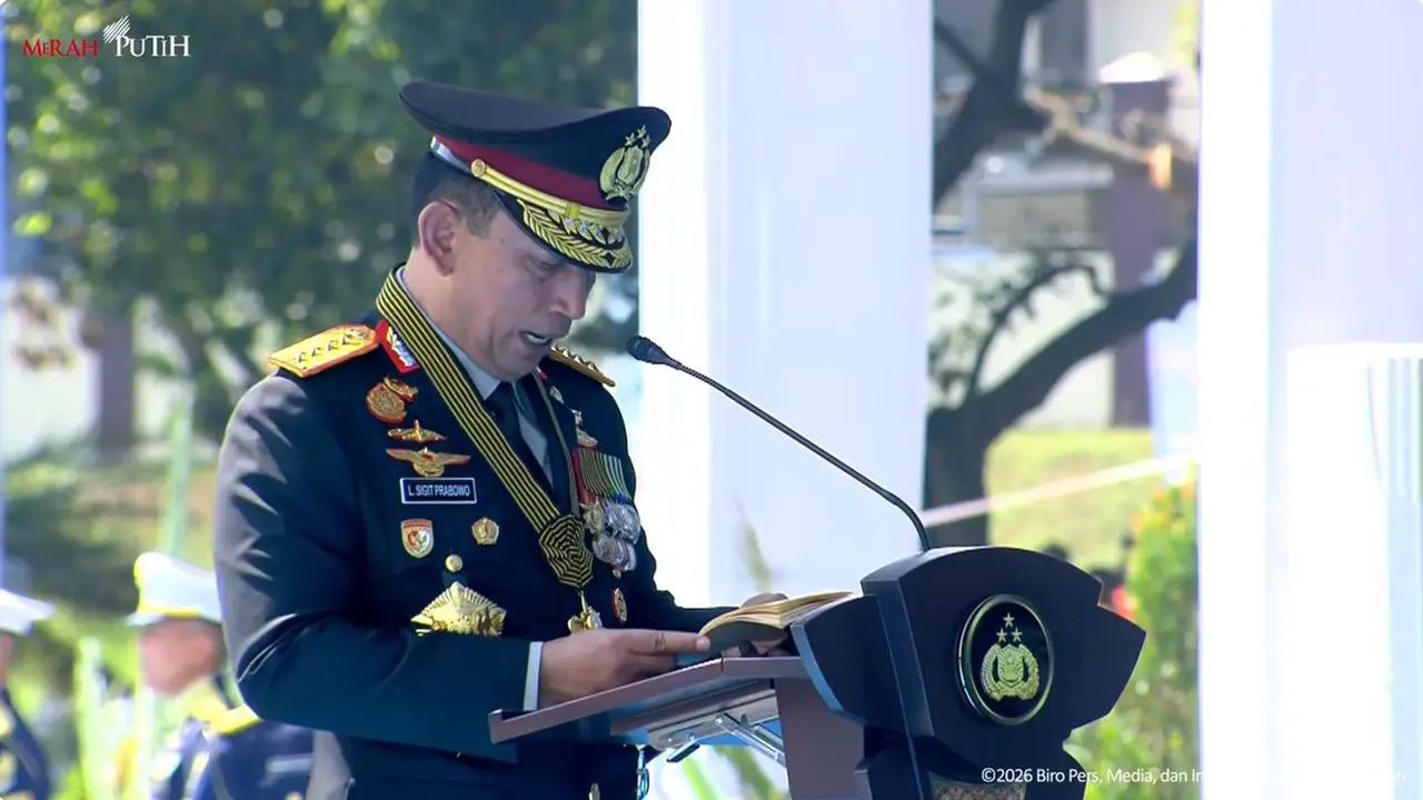 Kapolri Jenderal Listyo Sigit Prabowo saat menyampaikan pidato di HUT ke-80 Bhayangkara di Satlat Brimob Cikeas, Kabupaten Bogor, Jawa Barat, Rabu (1/7/2026).