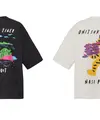 Kaos printed dari Onitsuka Tiger ini memiliki dua desain yang kontras. [Dok/Onitsuka Tiger]